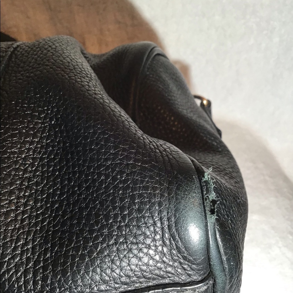 Fendi seller is leather bag - Picture 11 of 12